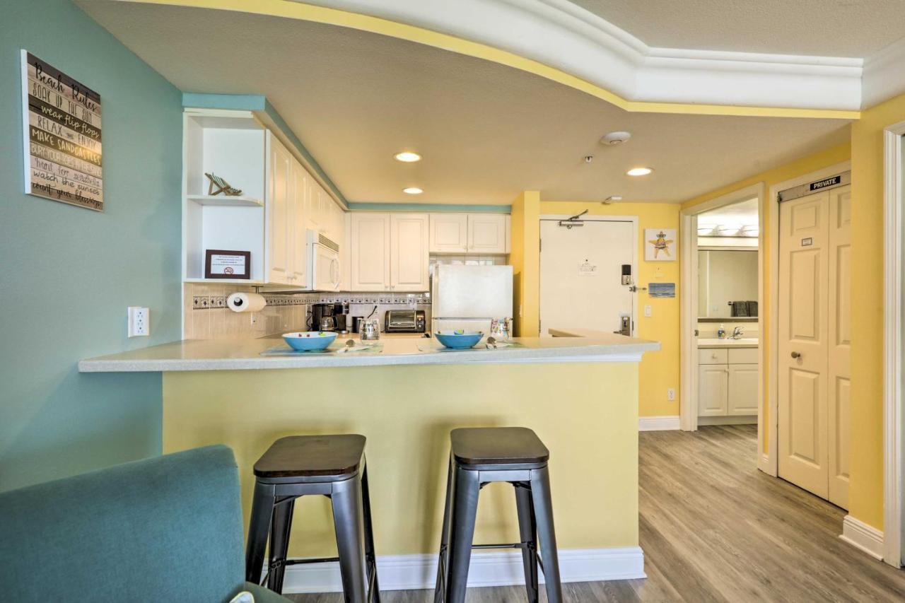 Ocean-View Daytona Beach Resort Retreat With Balcony Bagian luar foto